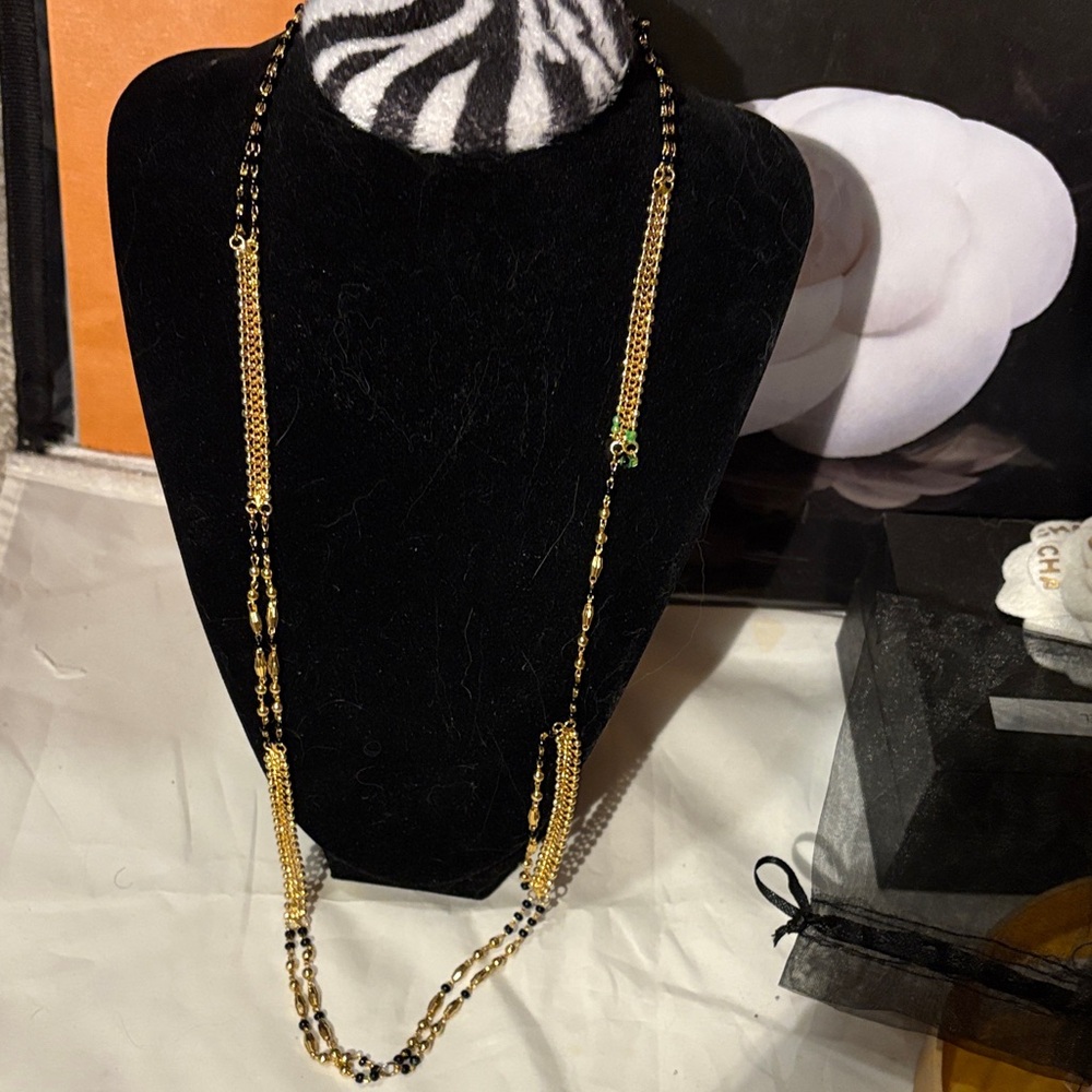 Elegant 22k Gold plated Finish Layered Necklace - Mangalsutra Style - Picture 2 of 7